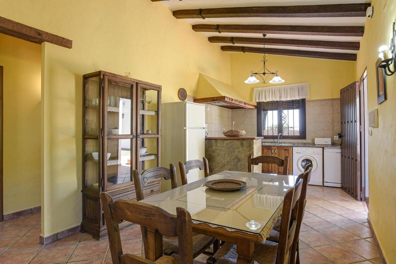 Villa Su Ilusion Solo Familias Conil De La Frontera Exterior foto